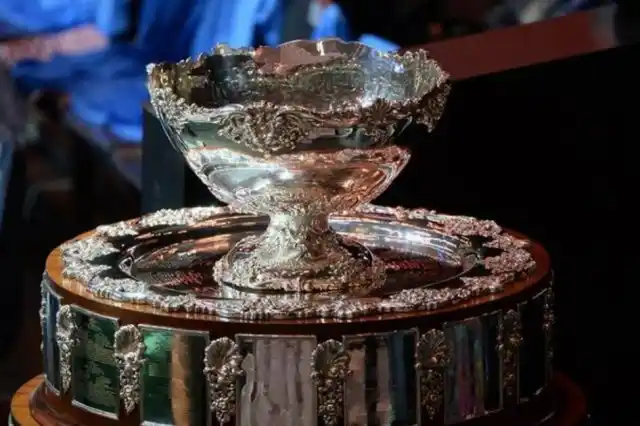 La Copa Davis se exhibe en la sede social del club Quilmes