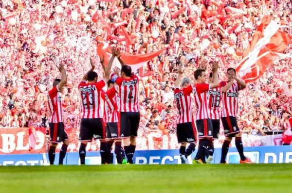 Refuerzos: Estudiantes de pretemporada