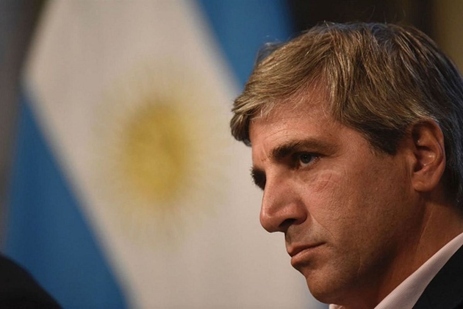 En el Congreso, Caputo para responder por las empresas offshore y la deuda