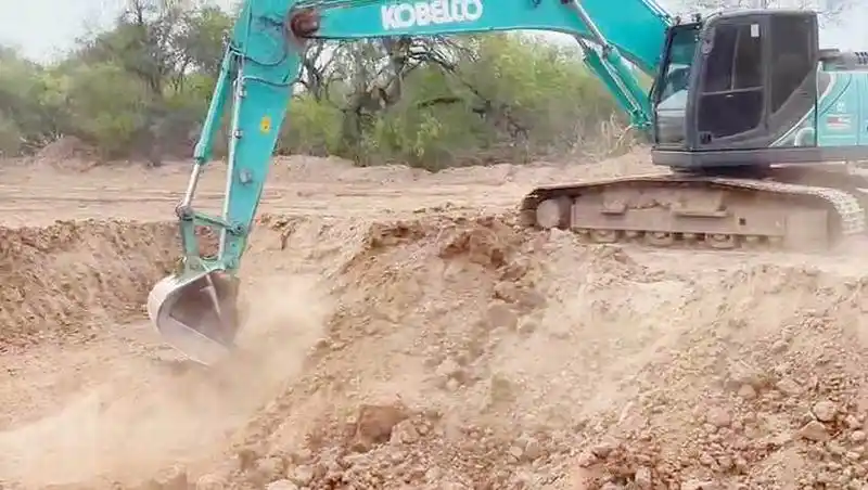 Avanzan los trabajos de estabilizado 
granular sobre la ruta provincial 32