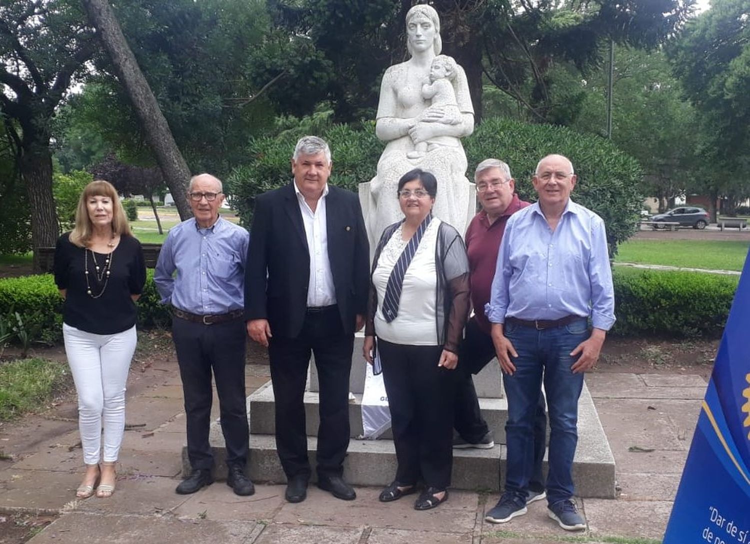 Algunos de los socios de Rotary Club Gualeguay-