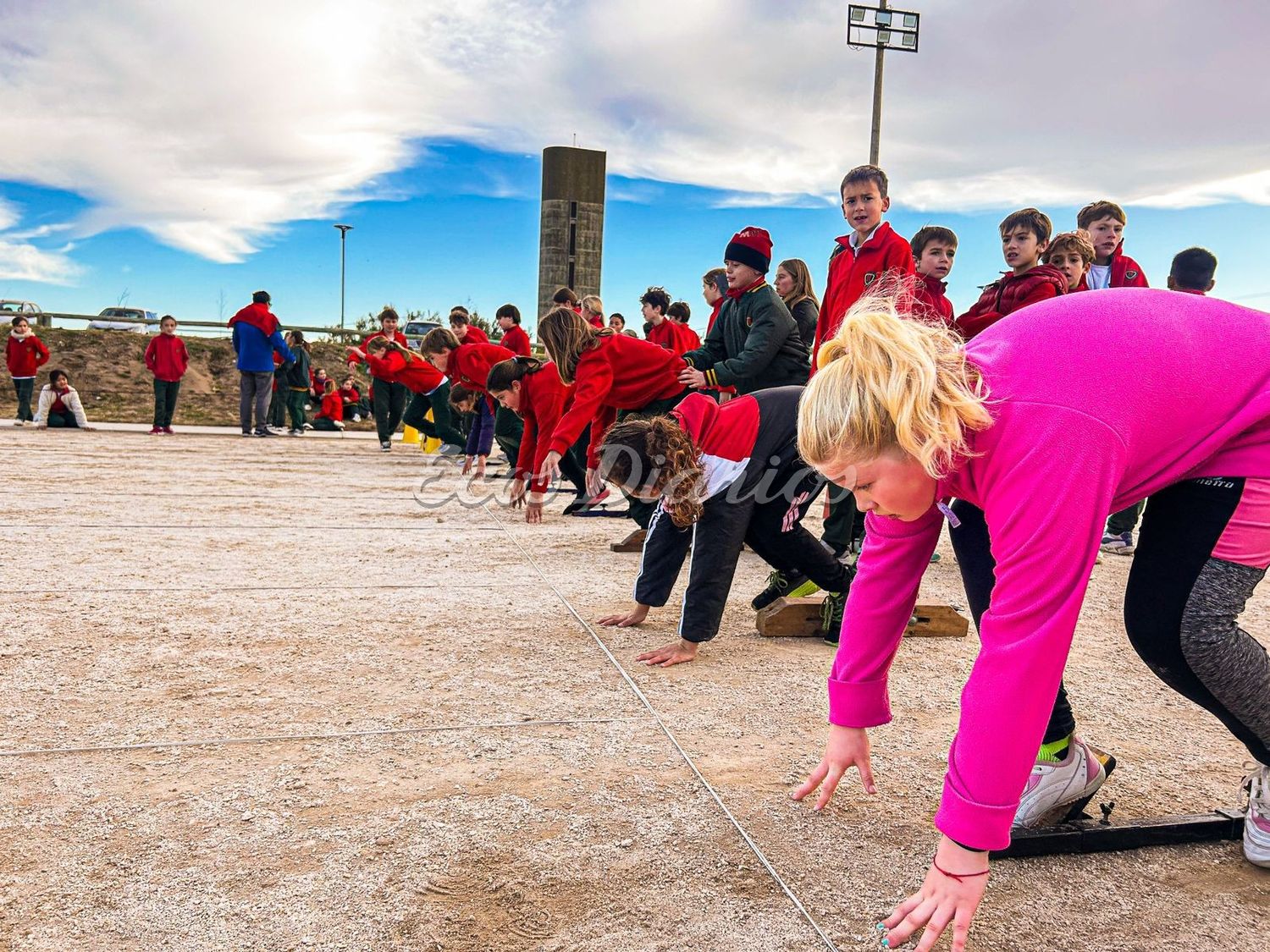 La pista de atletismo, con gran actividad de interescolares