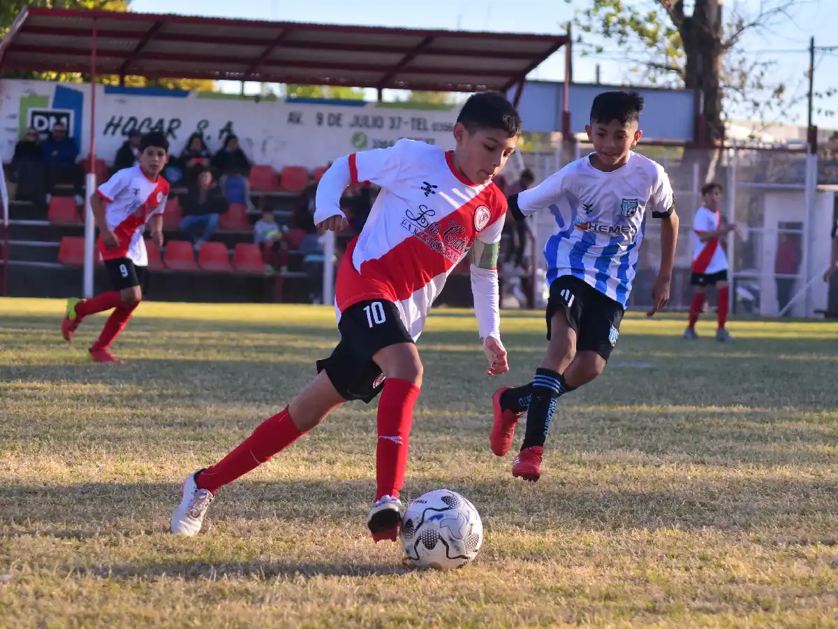 Juegan los chicos