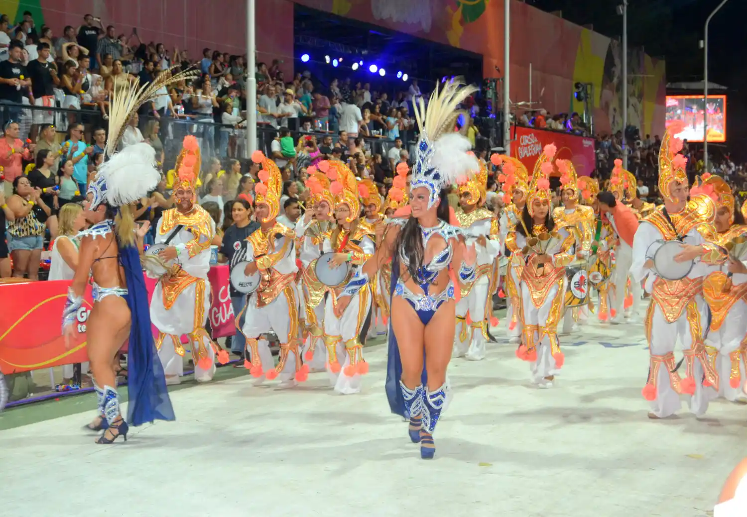 Se disfrutó la 2ª noche de los Corsos de Gualeguay