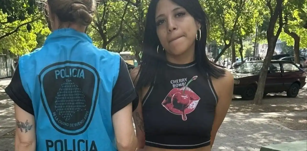 Rocío, viuda negra: vendía panchos de día y seducía hombres de noche