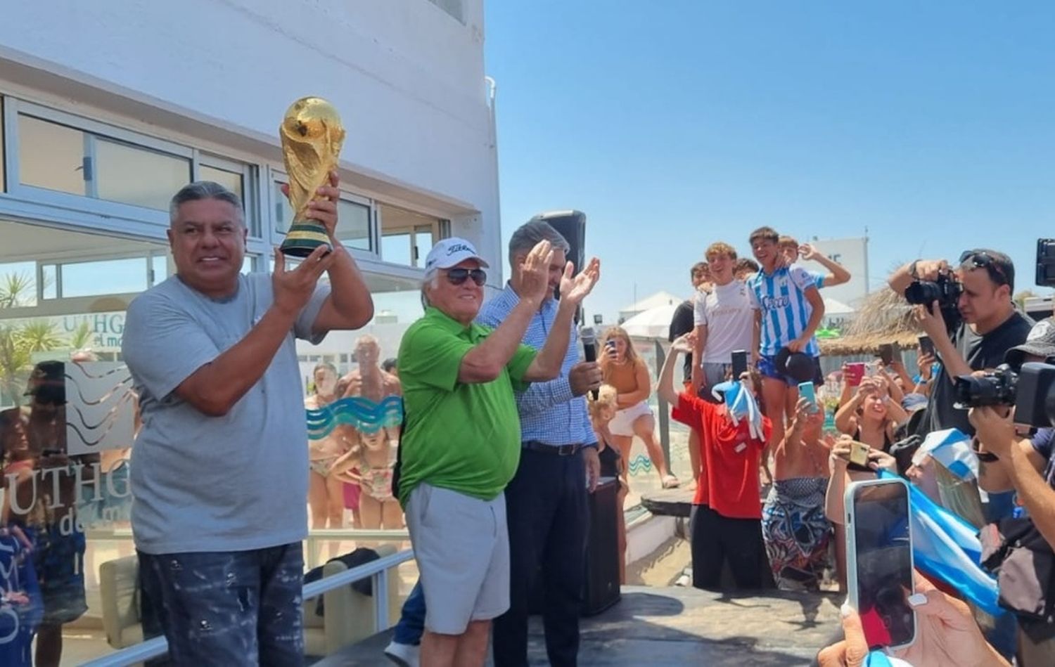 'Chiqui' Tapia en Mar del Plata: "Estamos esperando que Lionel Scaloni venga a firmar"