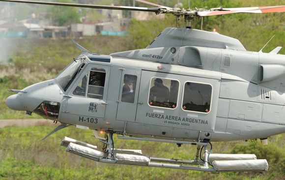La cantidad de palas en un helicóptero: mientras más masa, más mazamorra
