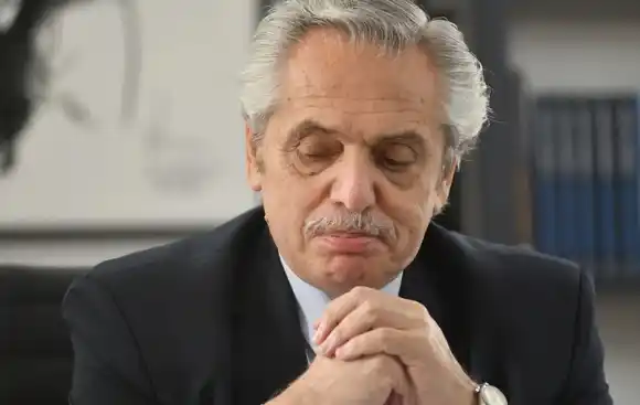 Ratificaron la inhibición general de bienes de Alberto Fernández