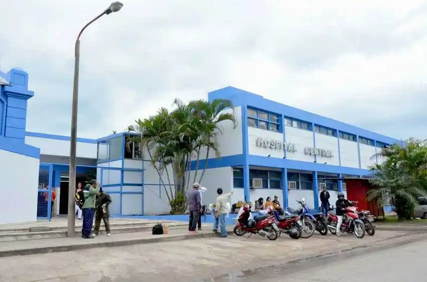 Desmienten declaraciones sobre el pago de 
las guardias del personal del hospital central