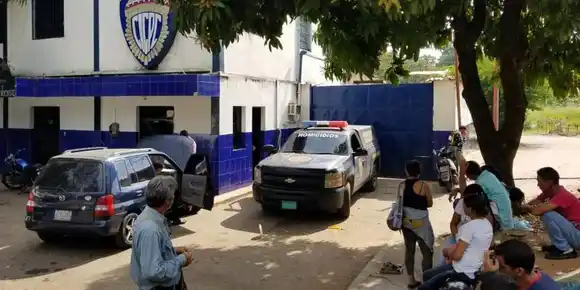 Ponían «miguelitos» en la ARC y los encontraron acribillados en Mariara