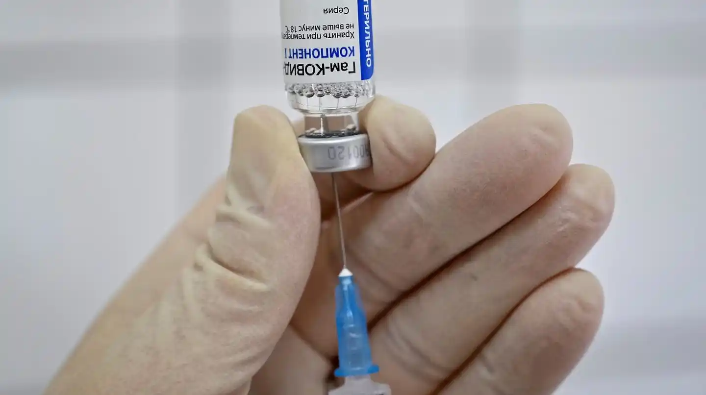 Sputnik V: 10 mil agentes de salud fueron inmunizados 
