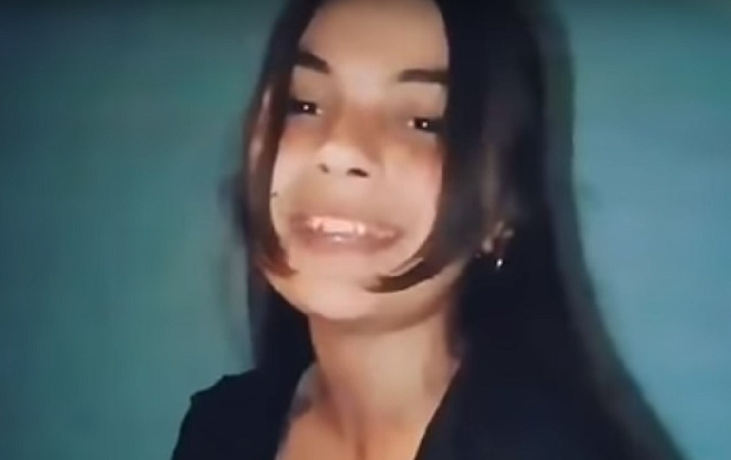 Despiden a Agustina con un video suyo cantando y tocando el ukelele