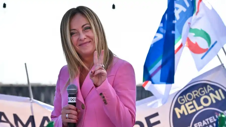 Meloni prometió “restituir la dignidad y orgullo” a Italia tras ganar las elecciones