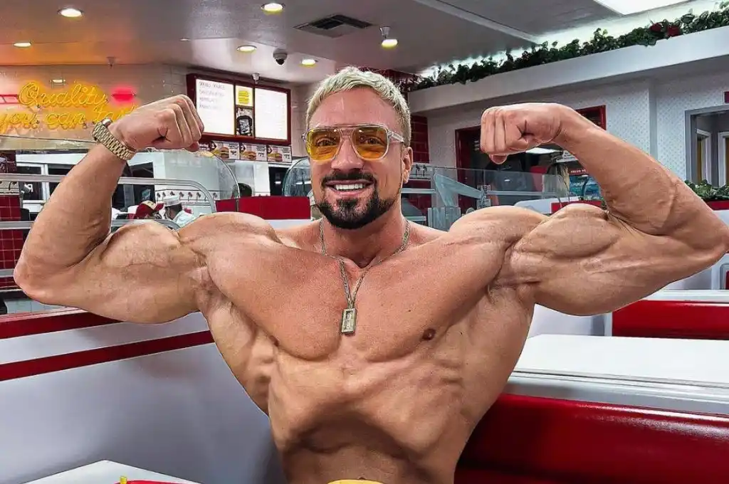 Conmoción por la muerte de un fisicoculturista de 30 años en los brazos de su novia