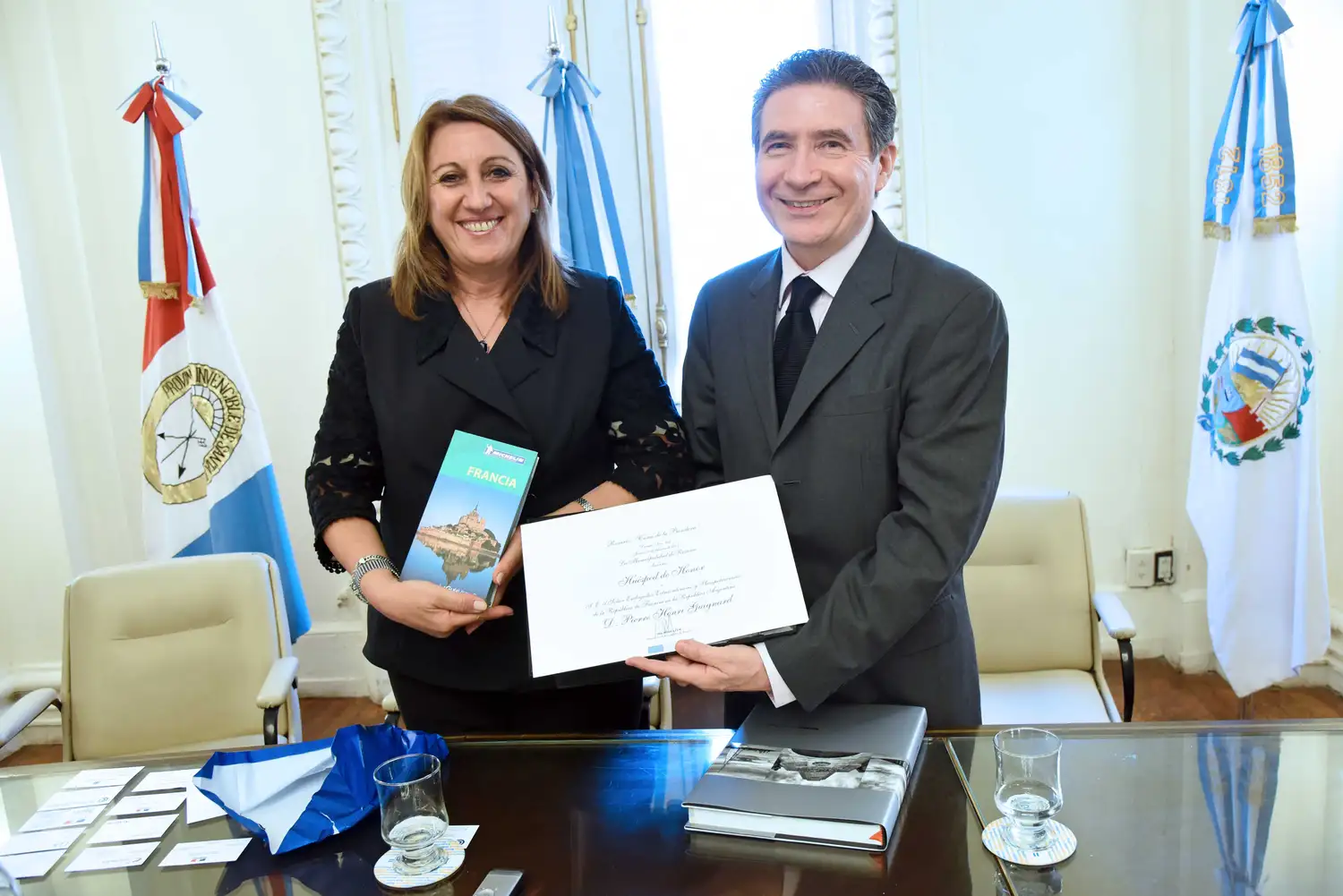 Mónica Fein recibió al embajador de Francia en Argentina