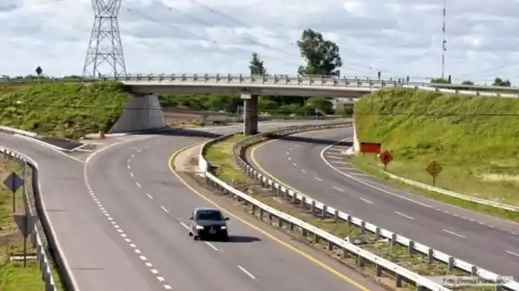 El Gobierno lanza licitación pública para privatizar nuevos tramos de autopistas y rutas nacionales