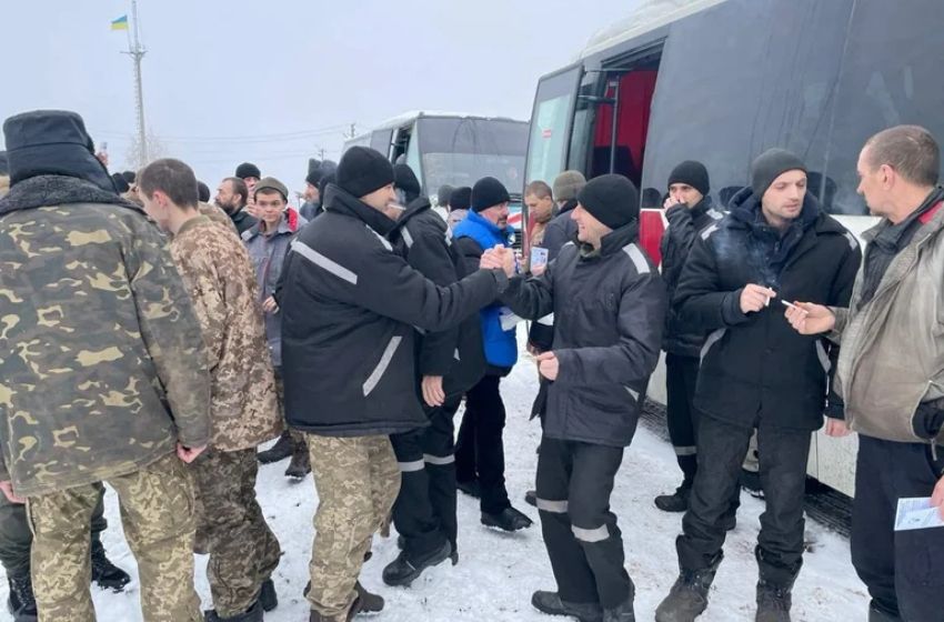 Rusia y Ucrania canjearon a más de 100 prisioneros de guerra