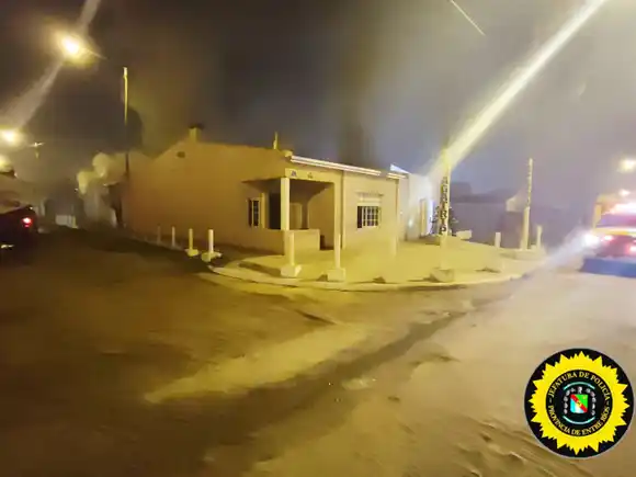 Incendio en una vivienda por un descuido con un anafe