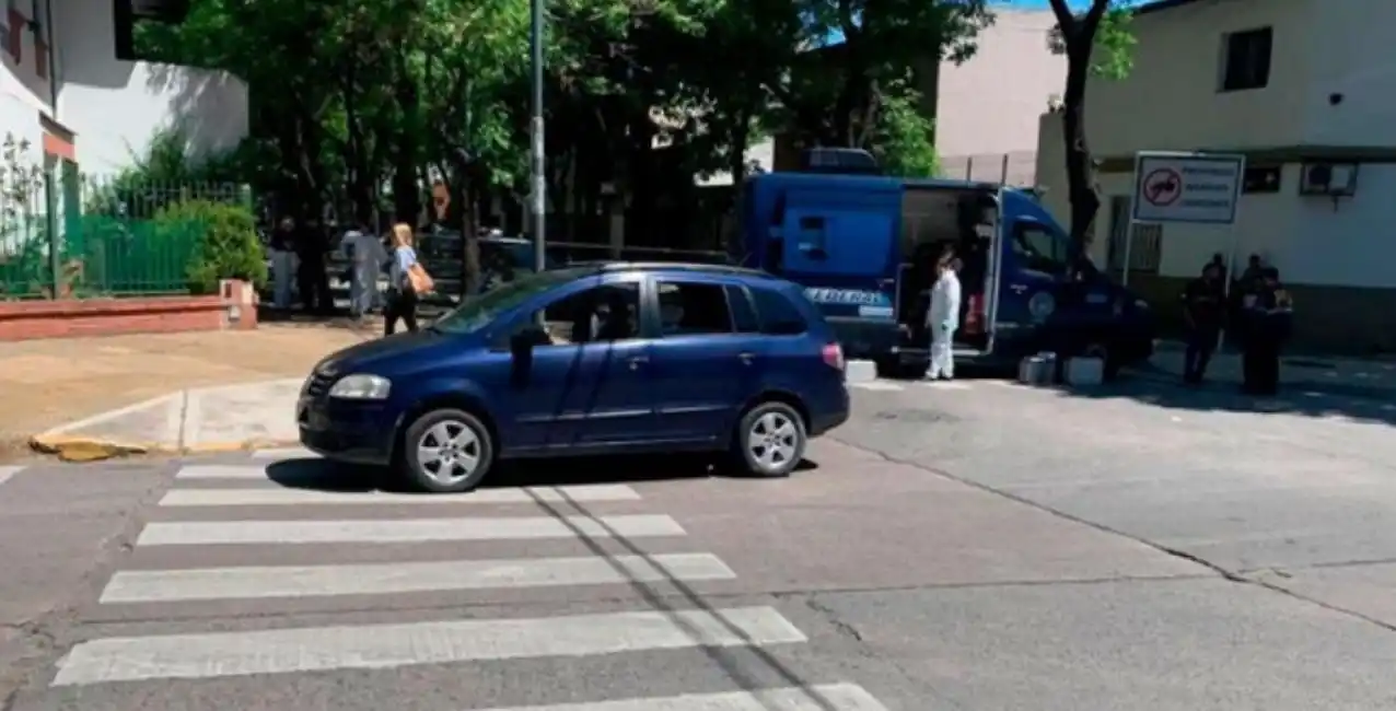 Un juvenil de Barracas Central recibió un disparo en la cabeza y está grave