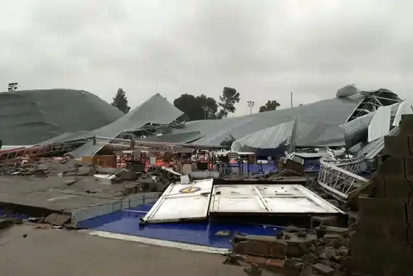 Campañas de donación en Bahía Blanca y Mercedes para los afectados por el temporal: Cómo colaborar