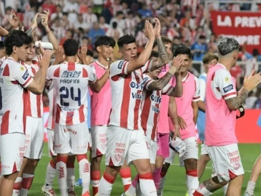 Unión le ganó 3 a 0 a  Defensa y Justicia en Santa Fe. Foto: Manuel Fabatía