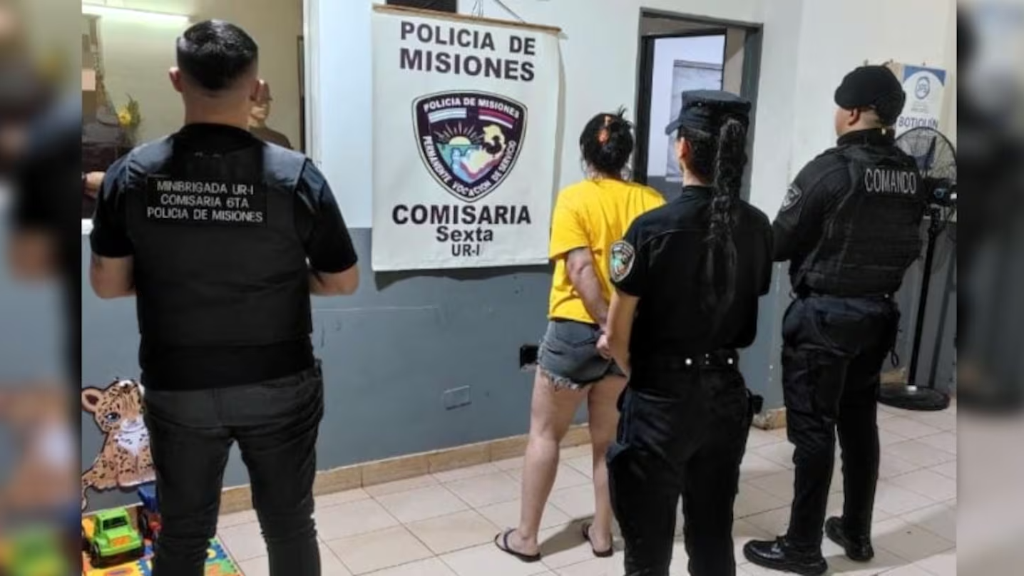 La policía intervino tras la feroz pelea en la Chacra 112 de Posadas.