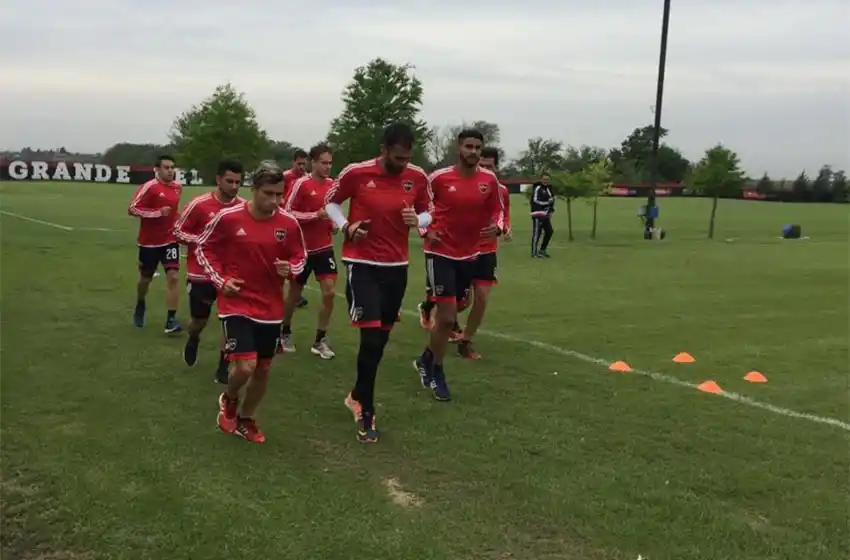 Soldados recuperados en el regreso a las prácticas