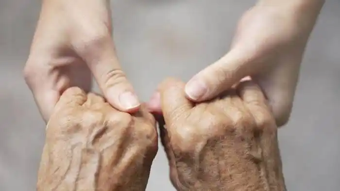 Las familias exigen que se faciliten las últimas despedidas de los seres queridos