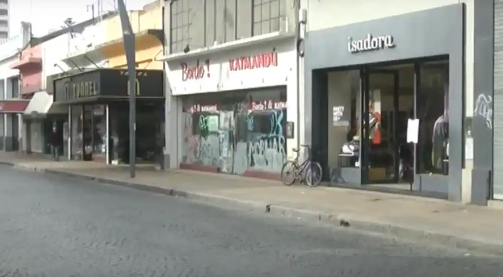 ¿Cómo impactó el paro en los comercios céntricos?