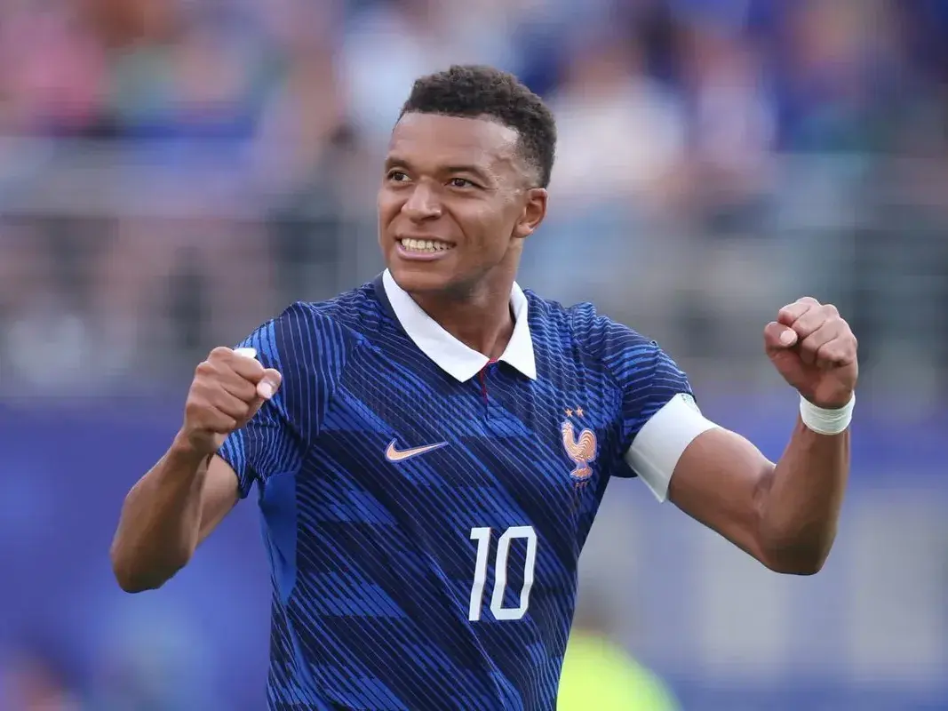 Mbappé respondió a los dichos racistas de una senadora paraguaya y Francia la denunciará