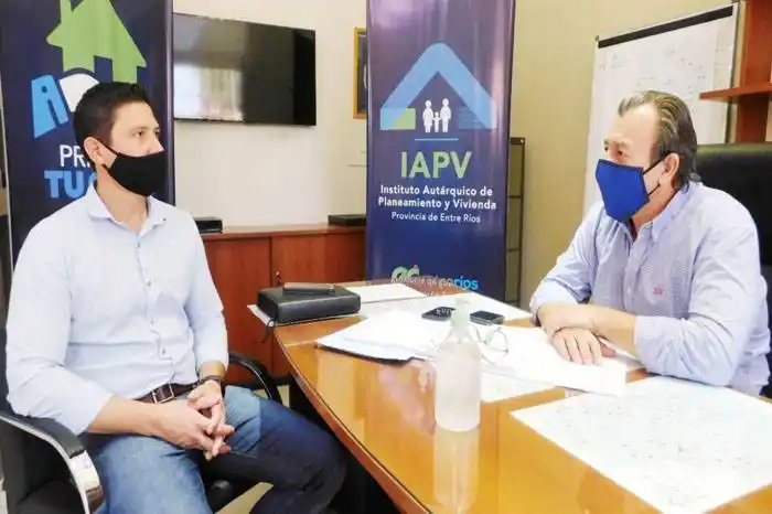 Planifican la ejecución de nuevas soluciones habitacionales en Tabossi  y Pronunciamiento