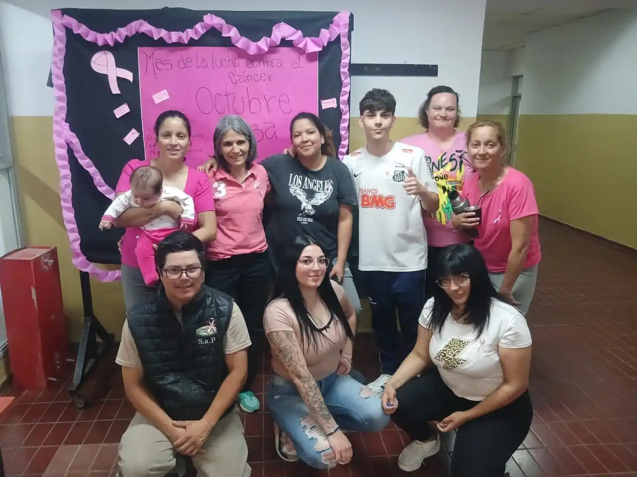 Marianela Alcántaro y grupo