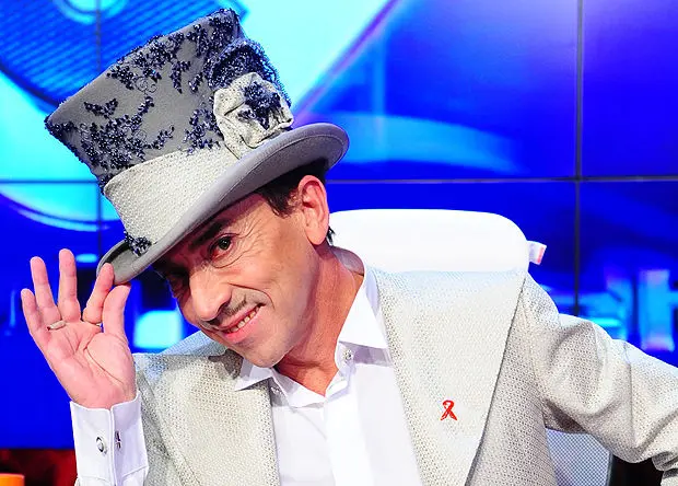 Pachano: «Hay que ceder espacio a las nuevas generaciones»
