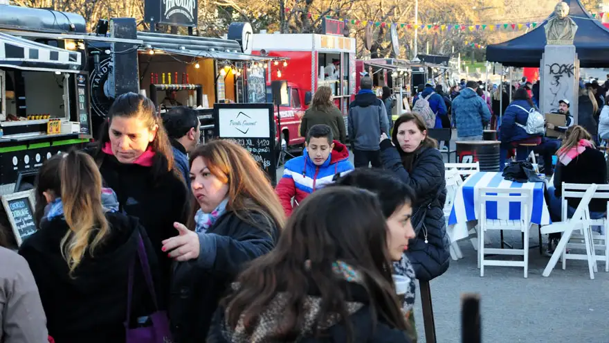 Salceda: la actividad de los food trucks está “regulada” y es “legal”