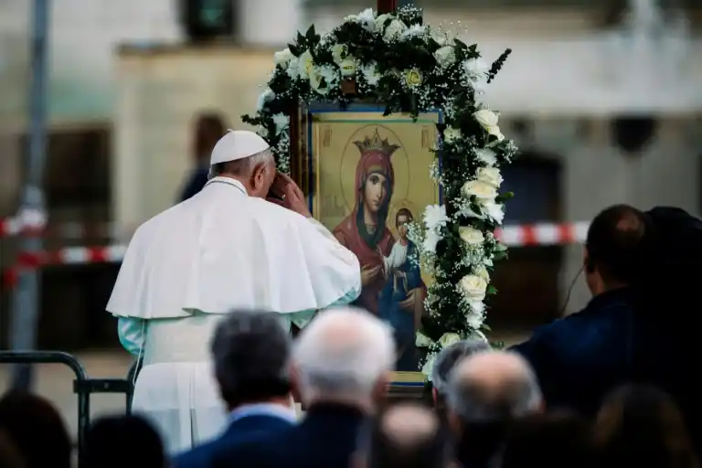 El Papa advirtió sobre la despoblación en Bulgaria ante la emigración juvenil