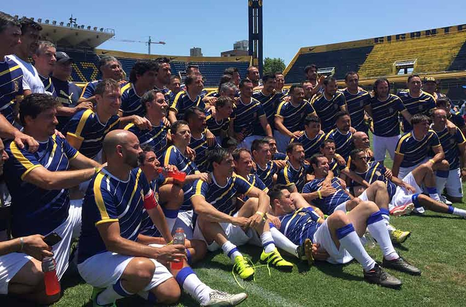 Los categoría 74 de Central y su fútbol solidario