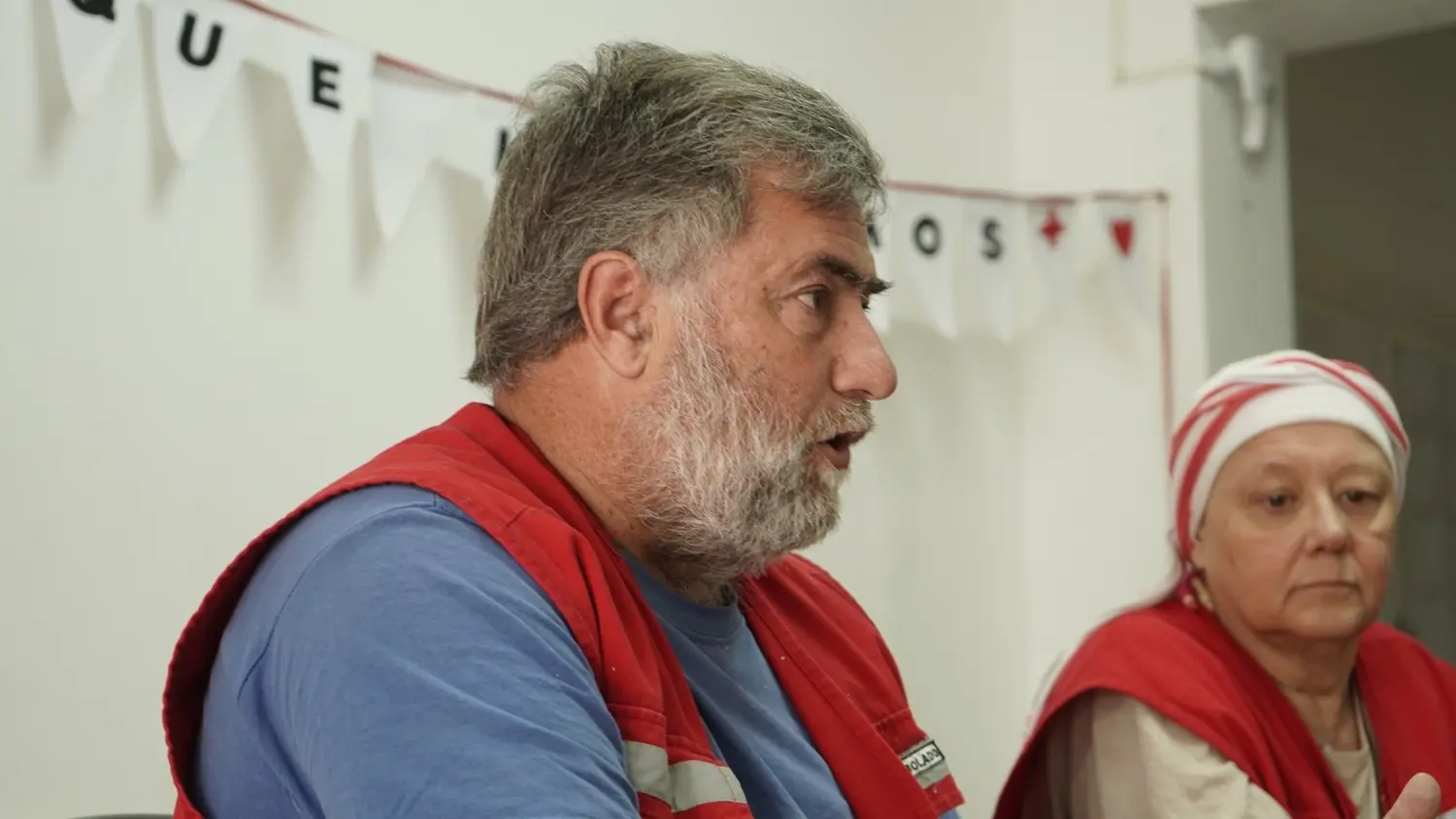 Referentes. Marcelo Bolado y Alicia Wilgenhoff en la Cruz Roja