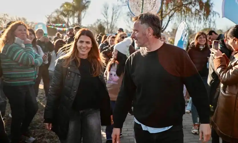 Achával y Soledad Peralta inauguraron la nueva Plaza de Los Cachorros