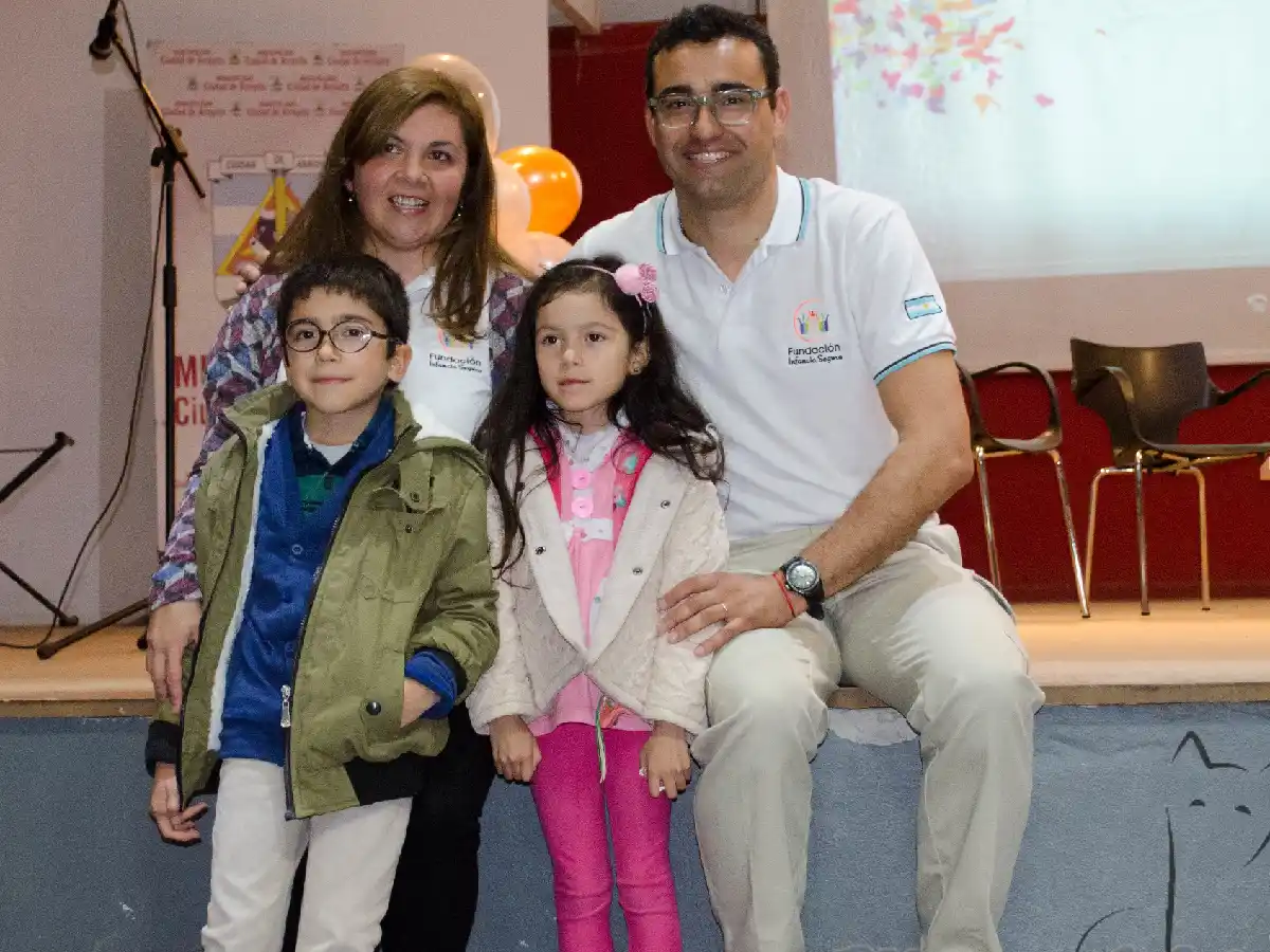 Perdieron un hijo y  crearon una fundación  para ayudar a otros        