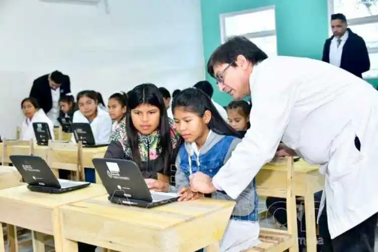 NEA: Formosa es el aglomerado con mayor 
número de estudiantes en instituciones públicas