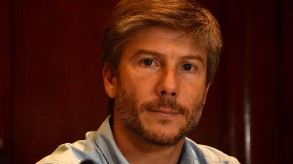 Santiago Bonifatti: "Las aplicaciones están prohibidas en Gral. Pueyrredón"