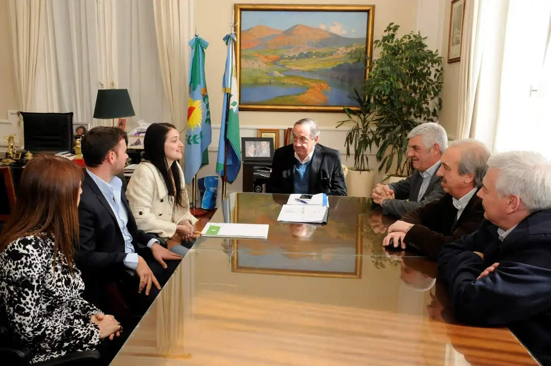 Titular del Registro de las Personas recorrió las nuevas oficinas
