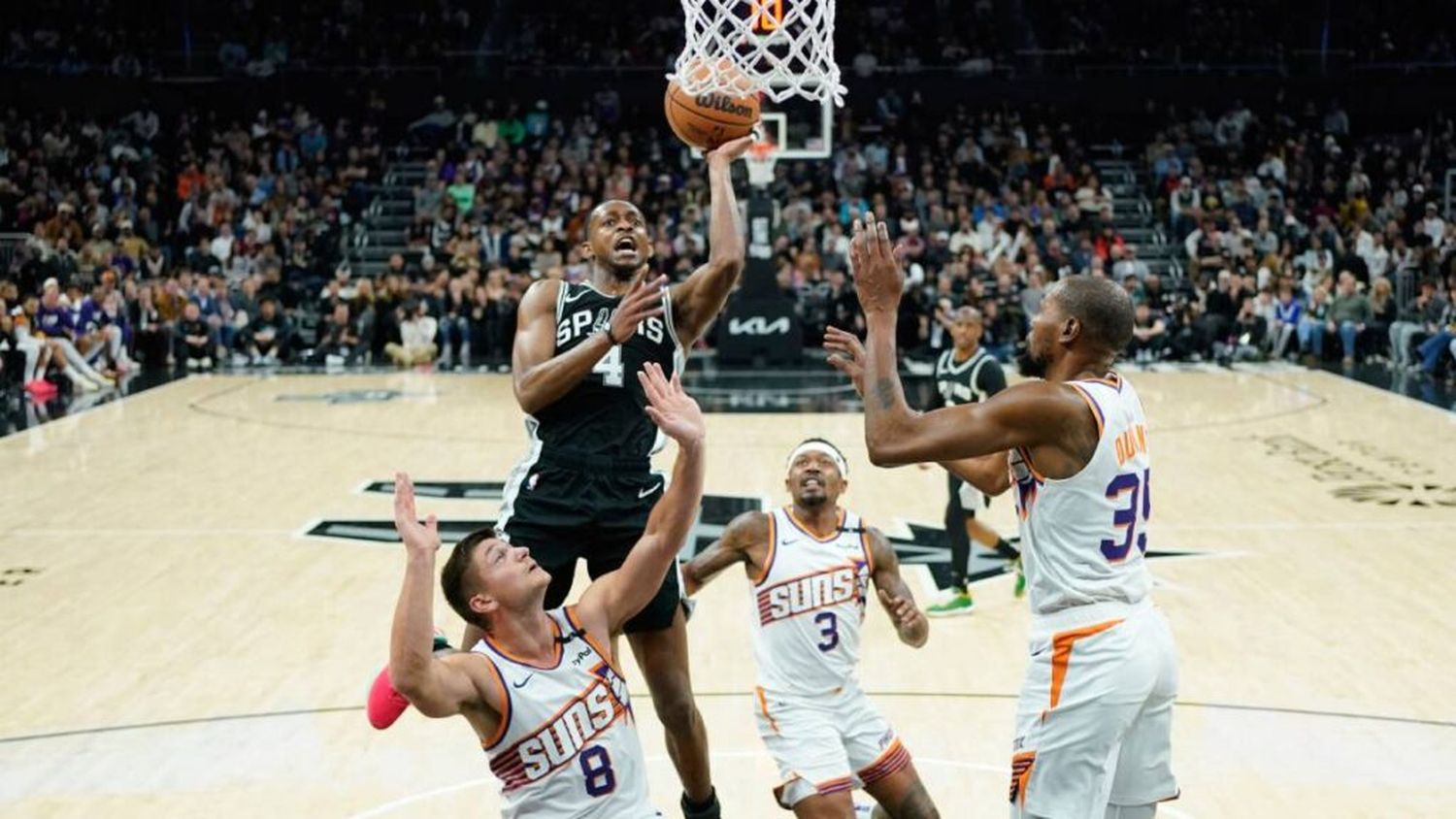 Los Spurs triunfaron en Austin tras la baja de Wembanyama
