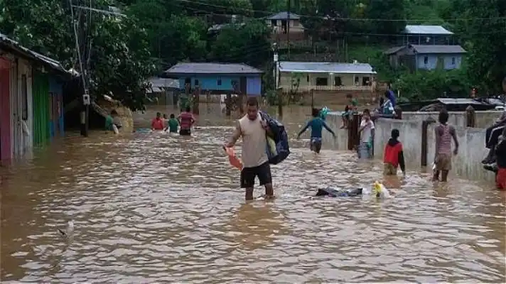 UNA NIÑA DE 2 AÑOS ENTRE LAS VÍCTIMAS: lluvias en Colombia dejan tres fallecidos y 12 desaparecidos