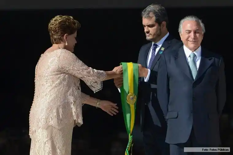 Se inició la sesión que decidirá si Rousseff va a juicio político
