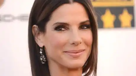 Sandra Bullock es la mujer más bella del mundo según People