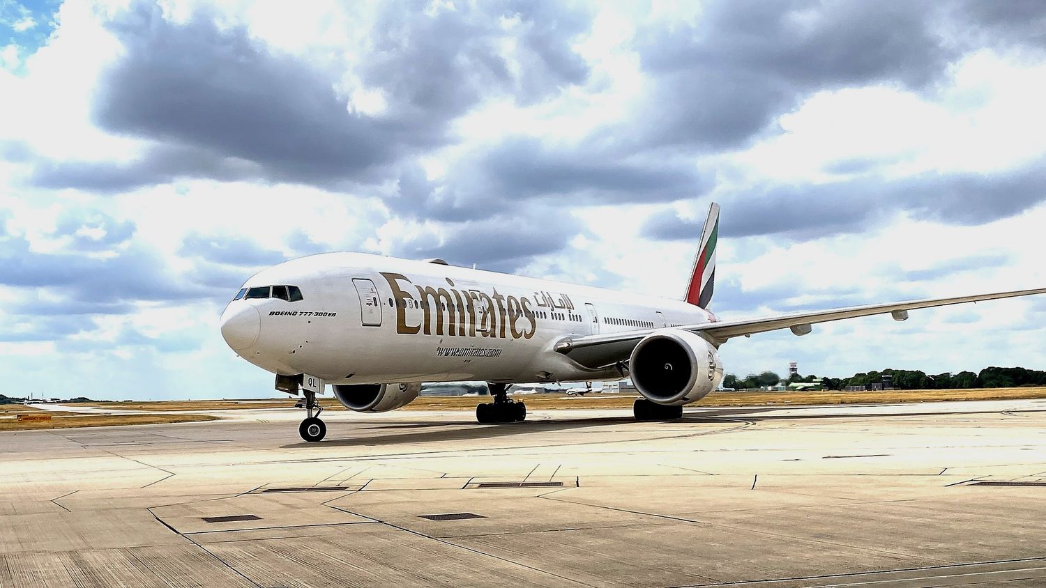 Emirates retomó sus vuelos a Londres-Stansted