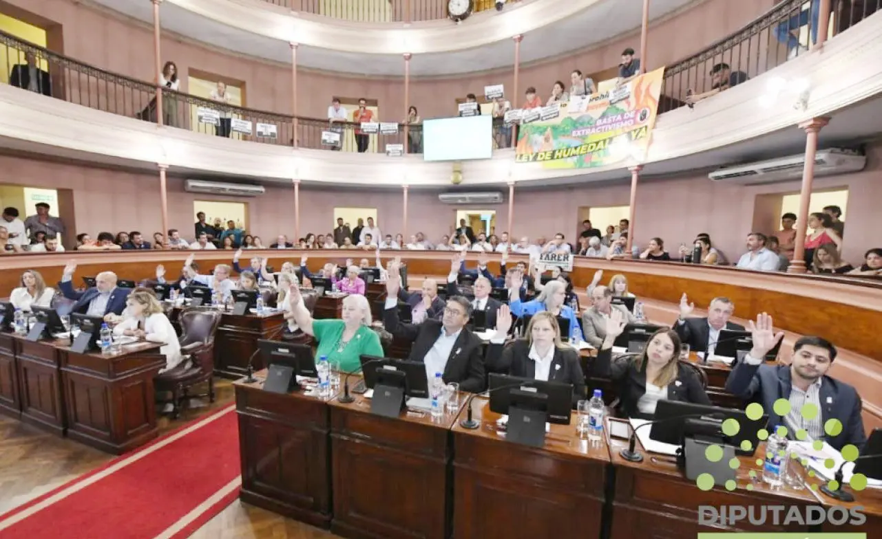 Diputados dio media sanción al proyecto que regula el uso de fitosanitarios en la provincia