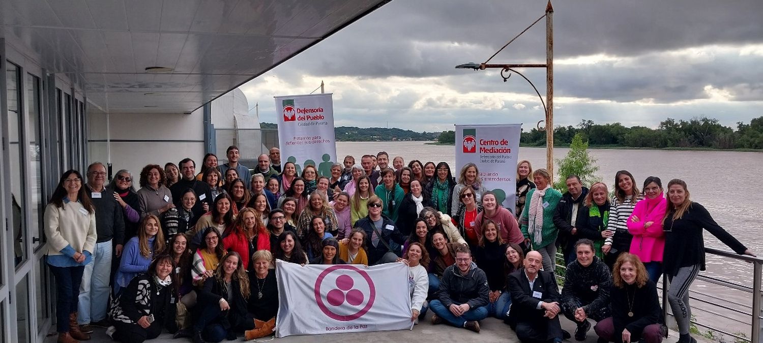 Comienza la inscripción de mediadores comunitarios al Registro 2025 de la Defensoría del Pueblo de Paraná