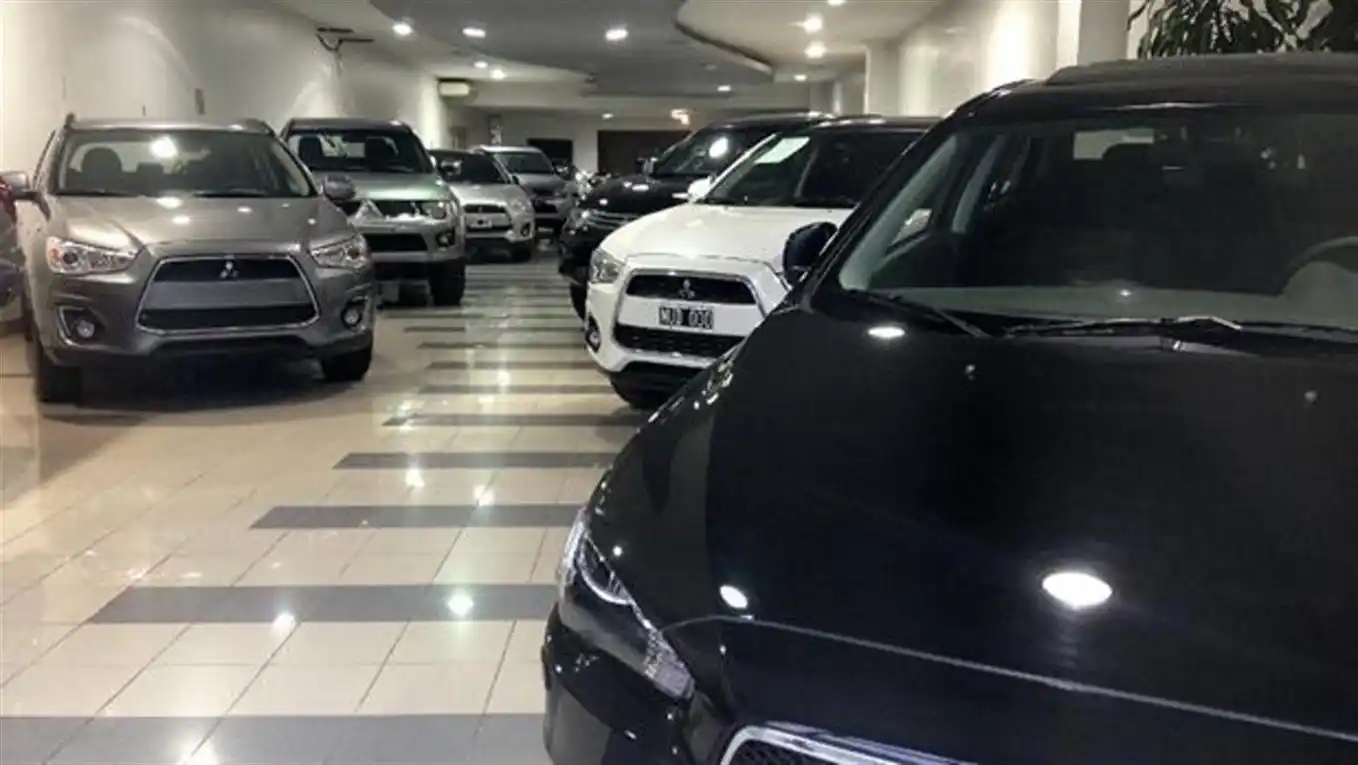 Abrupta caída de la venta de autos usados por la falta de stock
